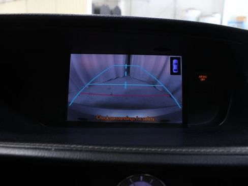 Used 2013 Lexus ES 350 w/ Luxury Pkg FWD image 4