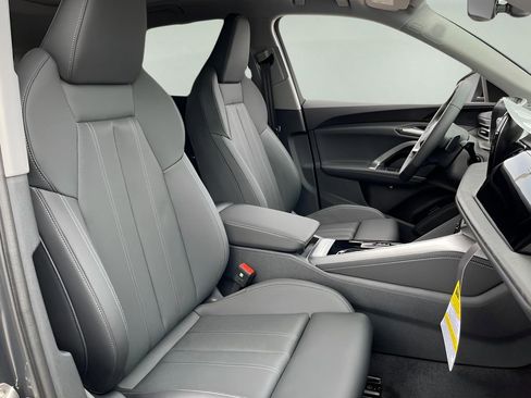 New 2025 Audi Q5 Premium Plus image 18