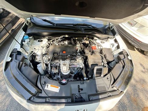 New 2026 Honda HR-V LX image 18