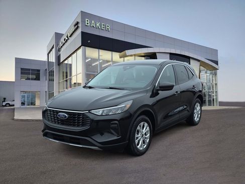 Used 2024 Ford Escape Active image 1