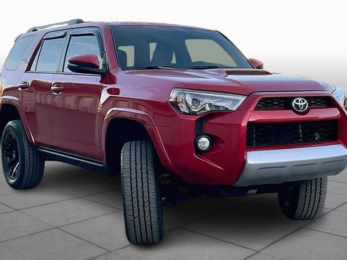 Used 2019 Toyota 4Runner TRD Off-Road Premium image 3