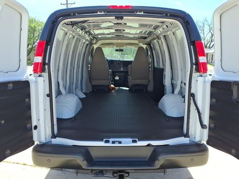 New 2026 GMC Savana 2500 w/ Driver Convenience Package image 11