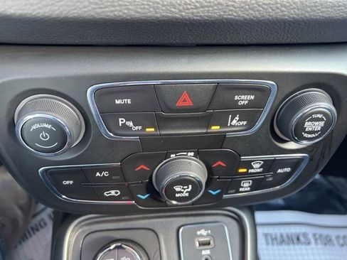 Used 2021 Jeep Compass Trailhawk w/ Sun and Sound Group image 23