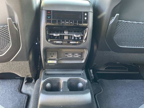 New 2025 Jeep Grand Cherokee L Laredo w/ Luxury Tech Group I image 26