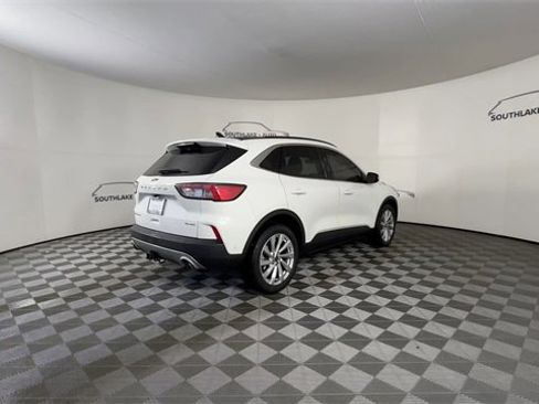 Used 2022 Ford Escape Titanium w/ Titanium Elite Package image 8