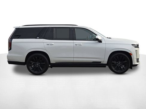 Used 2022 Cadillac Escalade Sport Platinum AWD/4WD image 4