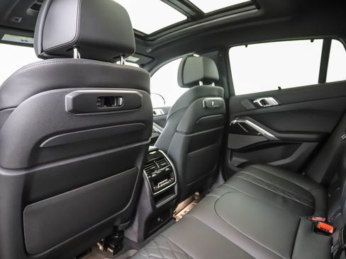 New 2026 BMW X6 xDrive40i w/ Executive Package image 20