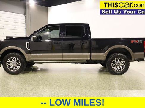 Used 2021 Ford F250 Lariat w/ Lariat Ultimate Package image 4