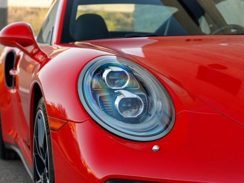 Used 2017 Porsche 911 Turbo AWD/4WD image 22