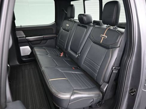 Certified 2023 Ford F450 Platinum w/ FX4 Off-Road Package AWD/4WD image 13