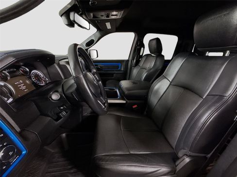 Used 2018 RAM 1500 Sport w/ Hydro Blue Sport Package image 14