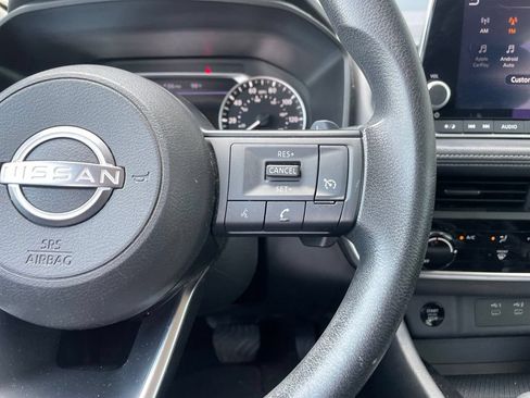 Certified 2024 Nissan Rogue S FWD image 14