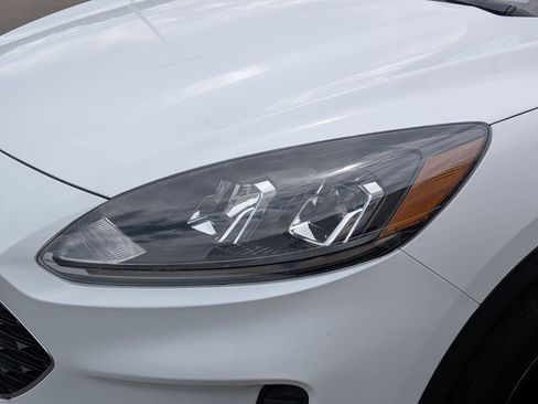 Used 2022 Ford Escape SE AWD/4WD image 13