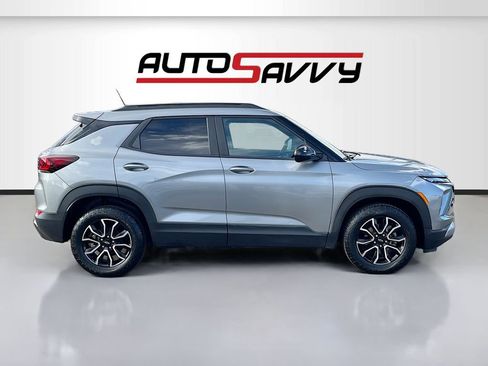 Used 2025 Chevrolet TrailBlazer ACTIV w/ Driver Confidence Package image 8