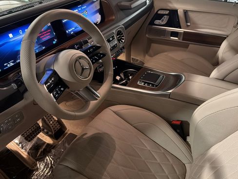 New 2026 Mercedes-Benz G 580 w/ EQ Technology image 9