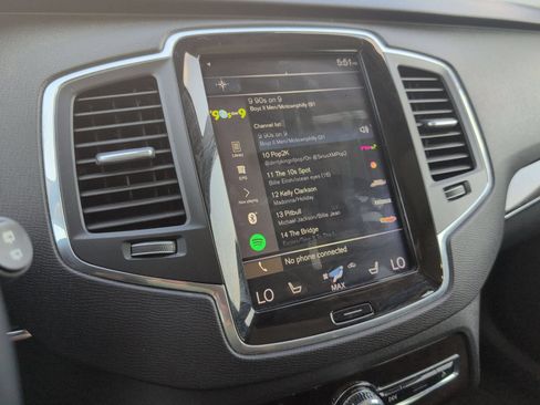 Used 2019 Volvo XC90 T6 Momentum AWD/4WD image 18