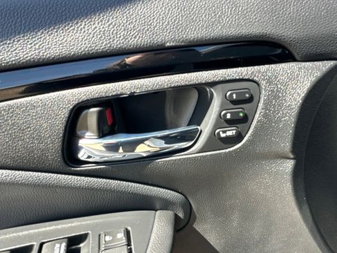 Used 2021 Honda Pilot Black Edition image 17