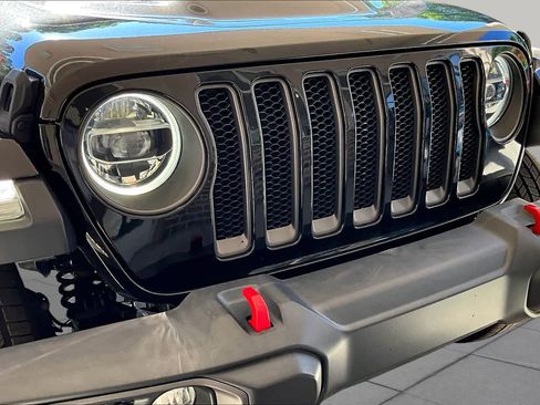 Used 2021 Jeep Wrangler Unlimited Rubicon AWD/4WD image 30