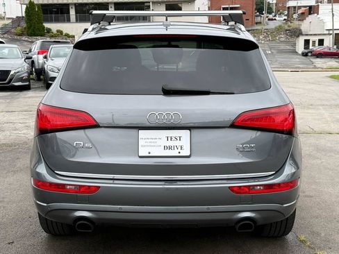 Used 2016 Audi Q5 2.0T Premium Plus w/ Technology Package AWD/4WD image 9