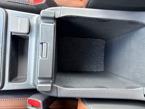 New 2026 Subaru Outback Touring XT image 28