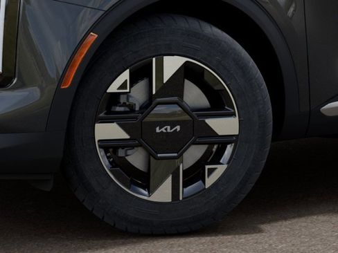 New 2026 Kia Sportage LX image 9