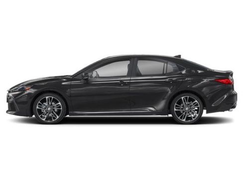 Used 2026 Toyota Camry Hybrid FWD image 3