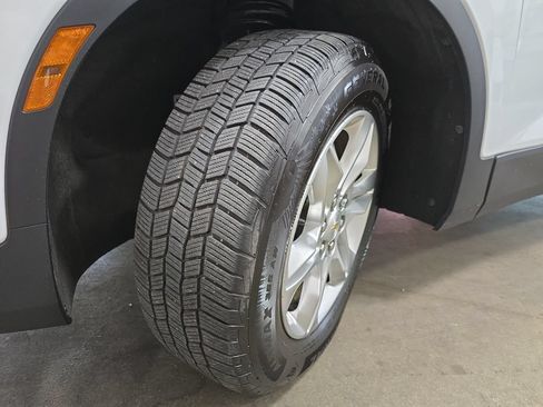 Certified 2020 Chevrolet Blazer LT FWD image 30
