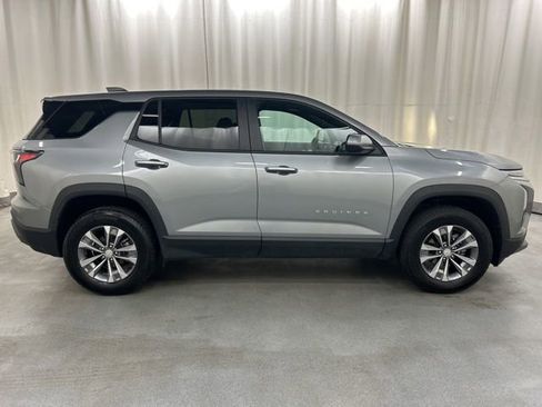 Used 2025 Chevrolet Equinox LT AWD/4WD image 7