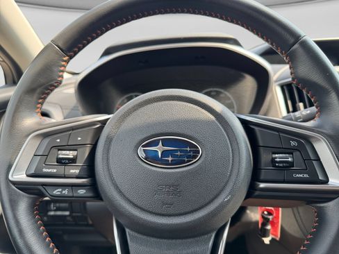 Used 2019 Subaru Crosstrek 2.0i Premium w/ Moonroof Package AWD/4WD image 18