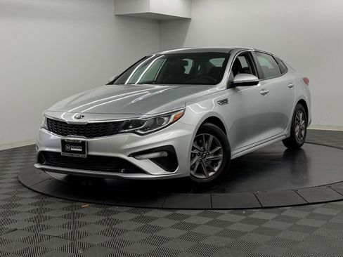 Used 2020 Kia Optima LX FWD image 3