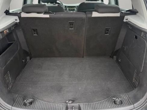 Used 2019 Chevrolet Trax LS AWD/4WD image 19