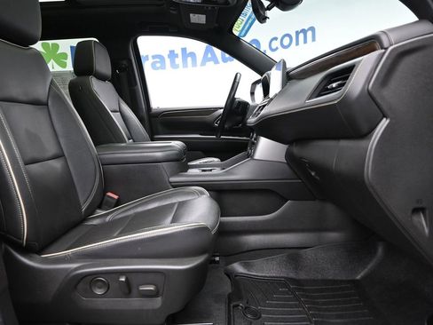 Used 2021 Chevrolet Tahoe Premier w/ Premium Package image 7