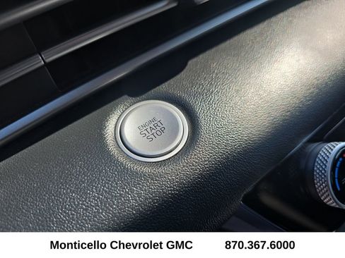 Used 2021 Hyundai Elantra SEL image 34