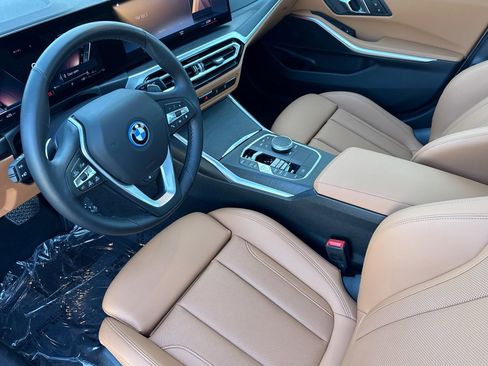 Certified 2024 BMW 330e RWD image 11