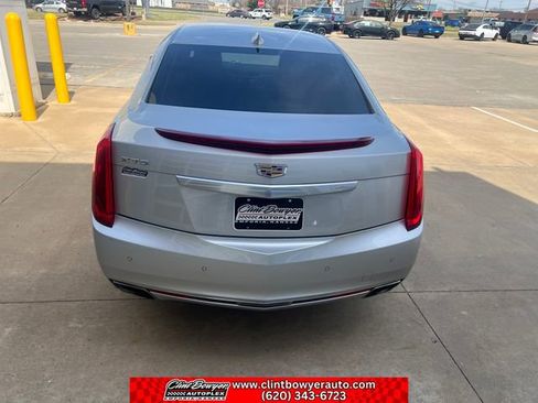 Used 2017 Cadillac XTS Luxury image 4