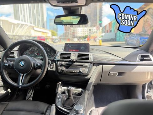 Used 2018 BMW M4 Coupe RWD image 19
