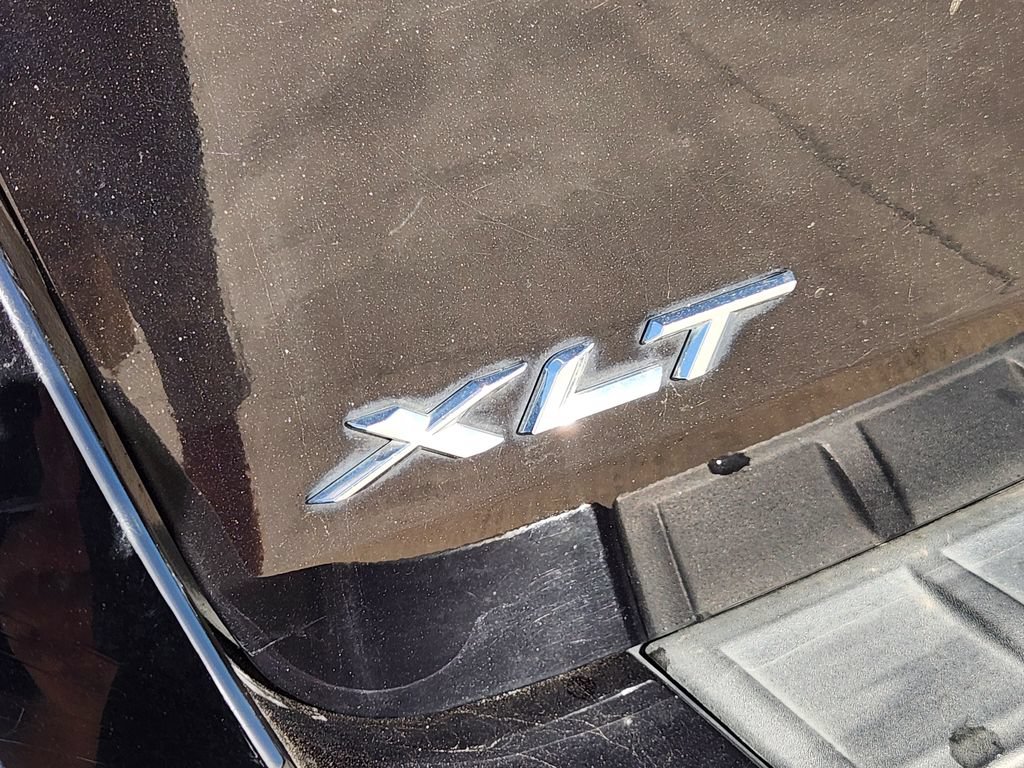 Used 2020 Ford Explorer XLT RWD image 14