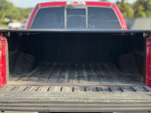 Used 2011 Ford F150 XLT w/ XLT Chrome Pkg AWD/4WD image 26