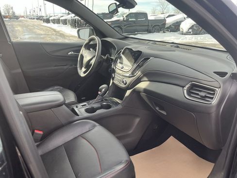 Used 2022 Chevrolet Equinox LT image 25