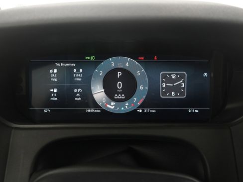 Used 2024 Land Rover Range Rover Velar S image 26