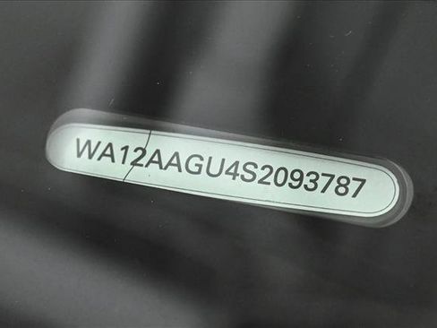 New 2025 Audi Q5 Premium Plus image 26