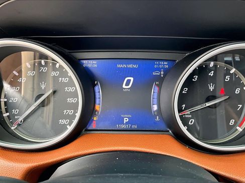 Used 2019 Maserati Levante S GranSport image 24