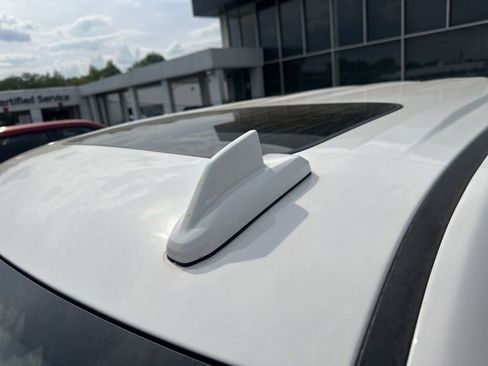 Used 2023 GMC Sierra 1500 AT4X image 36