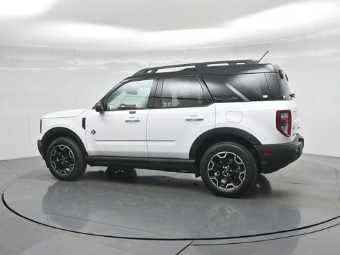 New 2025 Ford Bronco Sport Outer Banks image 6