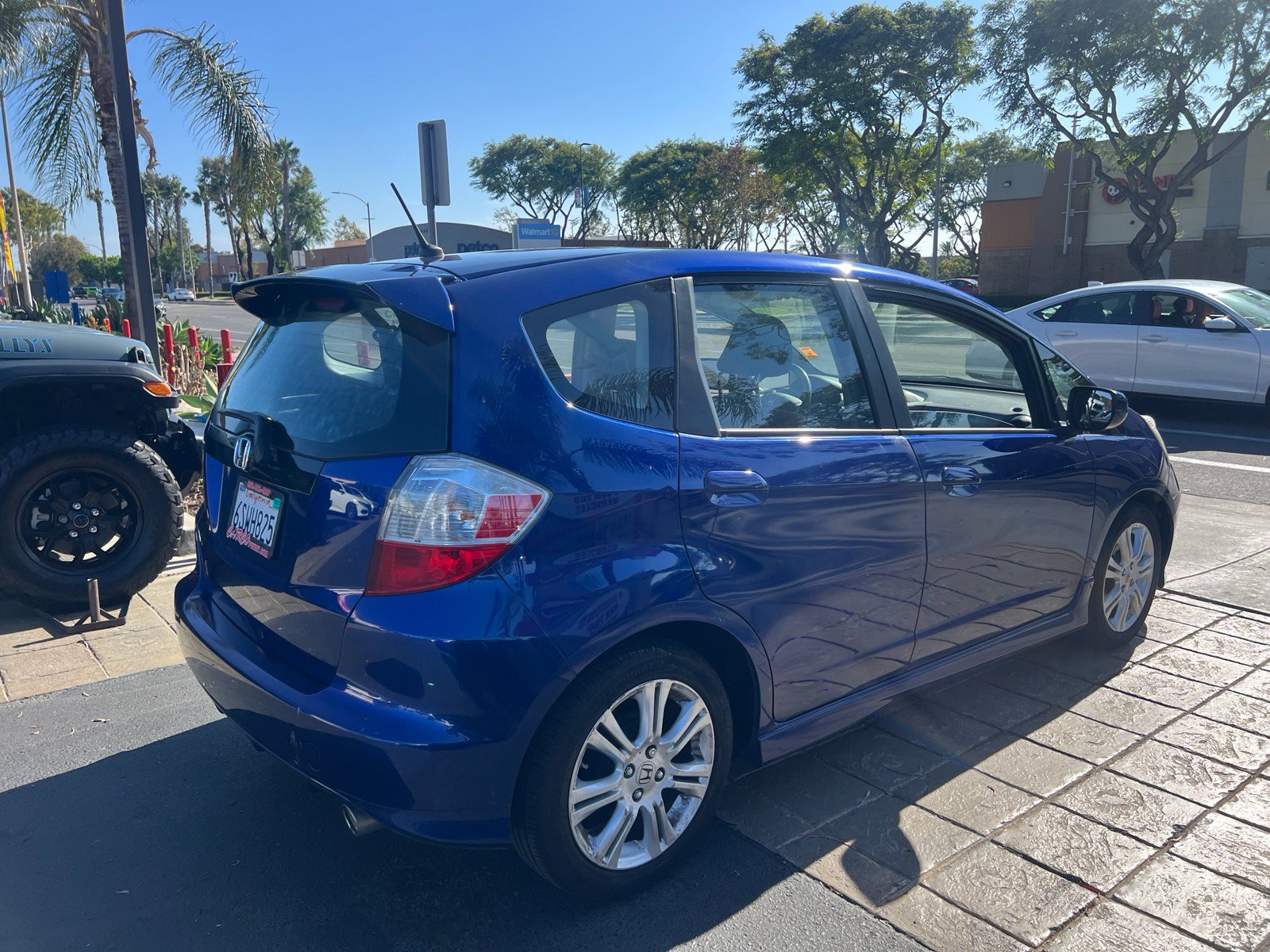 Used 2011 Honda Fit Sport image 8