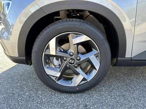 New 2026 Hyundai Venue SEL image 11