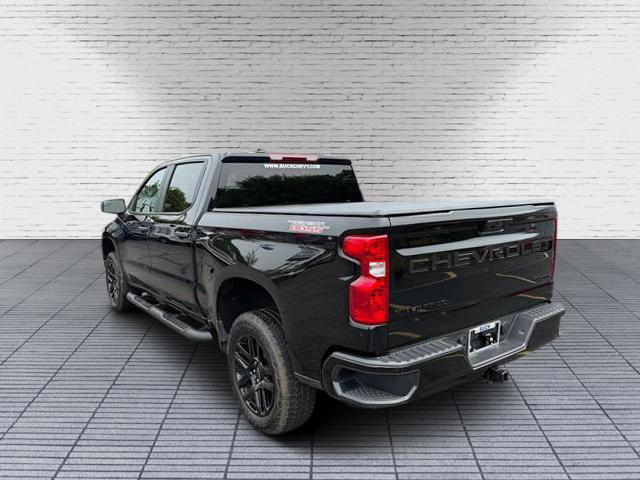 Used 2024 Chevrolet Silverado 1500 Custom Trail Boss w/ Turbomax Blackout Package AWD/4WD image 7