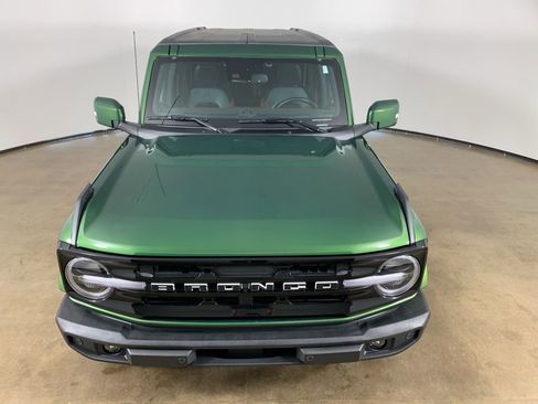 Used 2024 Ford Bronco Outer Banks AWD/4WD image 4
