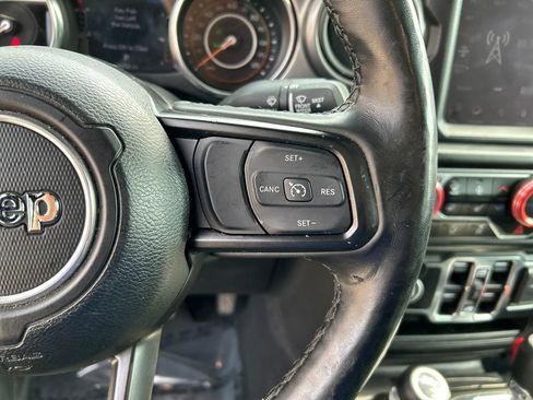 Used 2022 Jeep Gladiator Sport AWD/4WD image 21