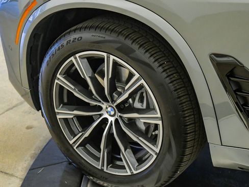 Used 2026 BMW X5 sDrive40i w/ M Sport Package RWD image 10